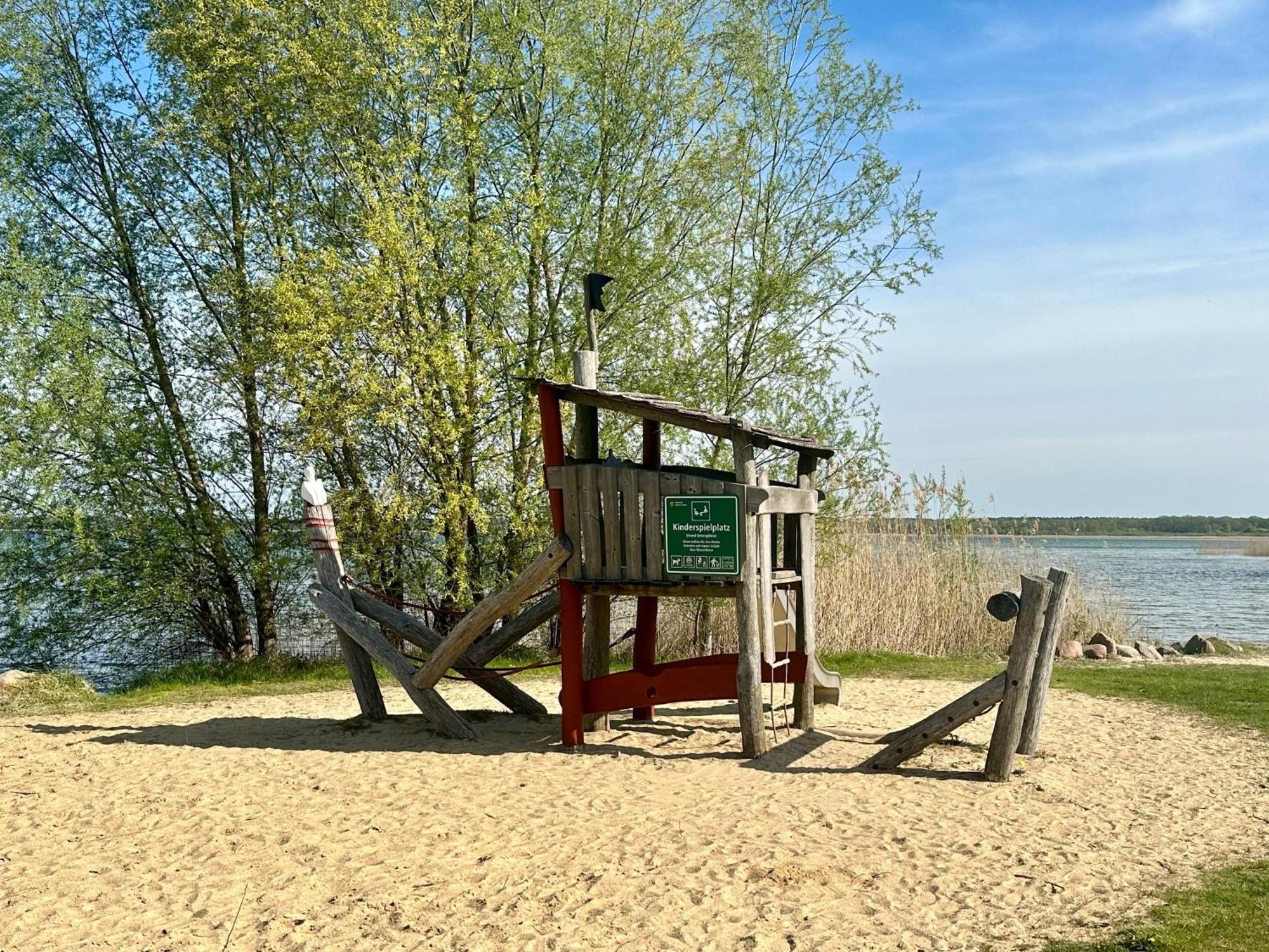 Kapitaens-Bungalow Am See Göhren-Lebbin Zewnętrze zdjęcie